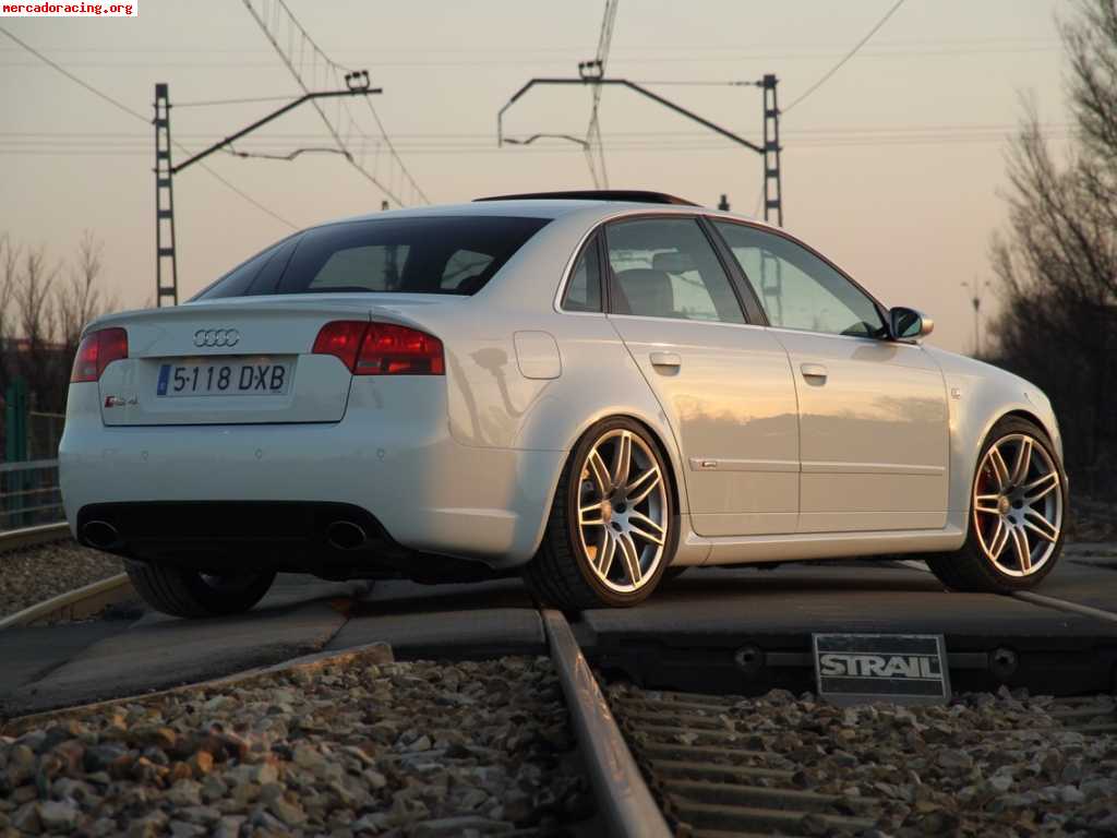 Audi rs4 b7 v8 4.2 420cv