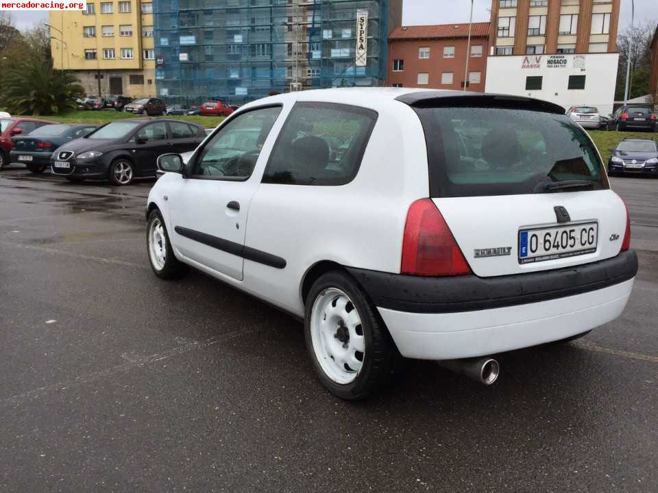Vendo renault clio fase ii 1.6 16v 110cv 1000€