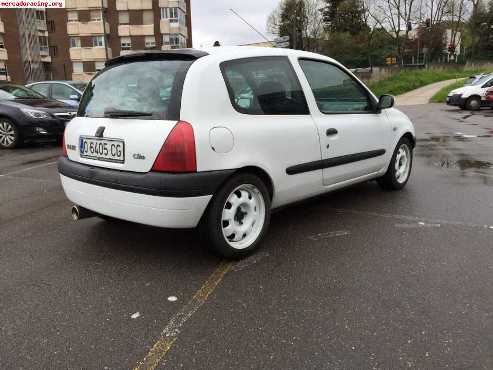 Vendo renault clio fase ii 1.6 16v 110cv 1000€