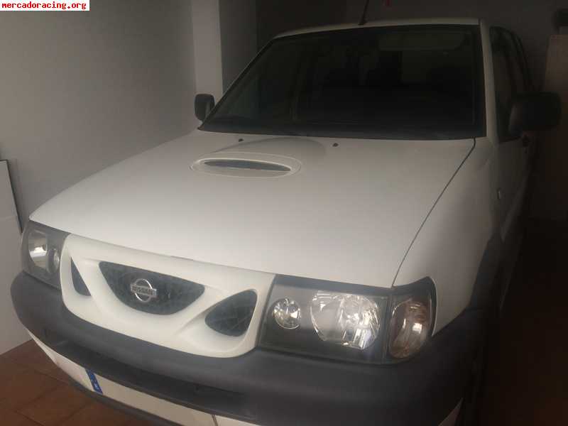 Se vende nissan terrano ii 2.7 c.c.