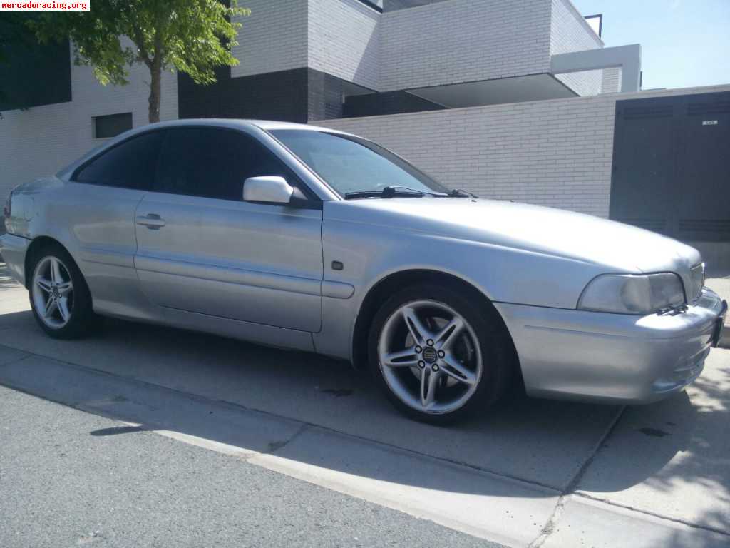 Se vende volvo c70 dl 2002 o kambio x moto