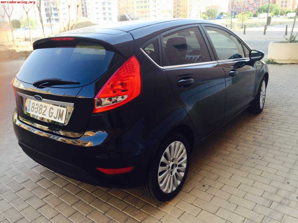 Ford fiesta 5p titanium 1.6 90 cv tope de gama