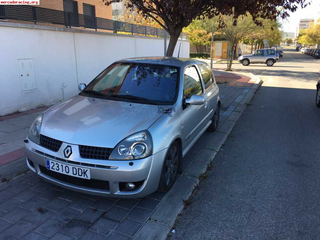 Clio sport 182