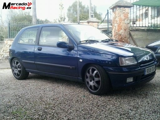 Renault clio 16v. se vende
