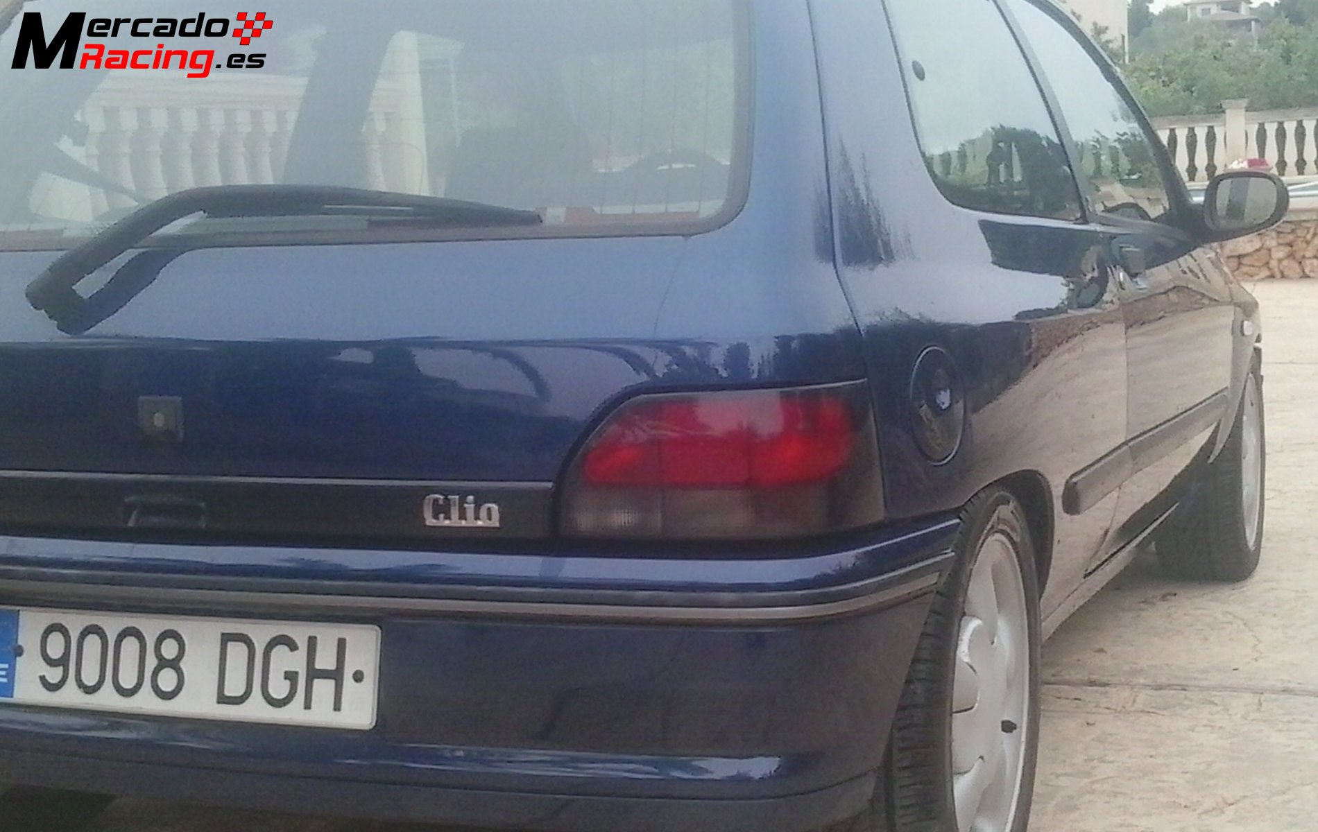 Renault clio 16v. se vende