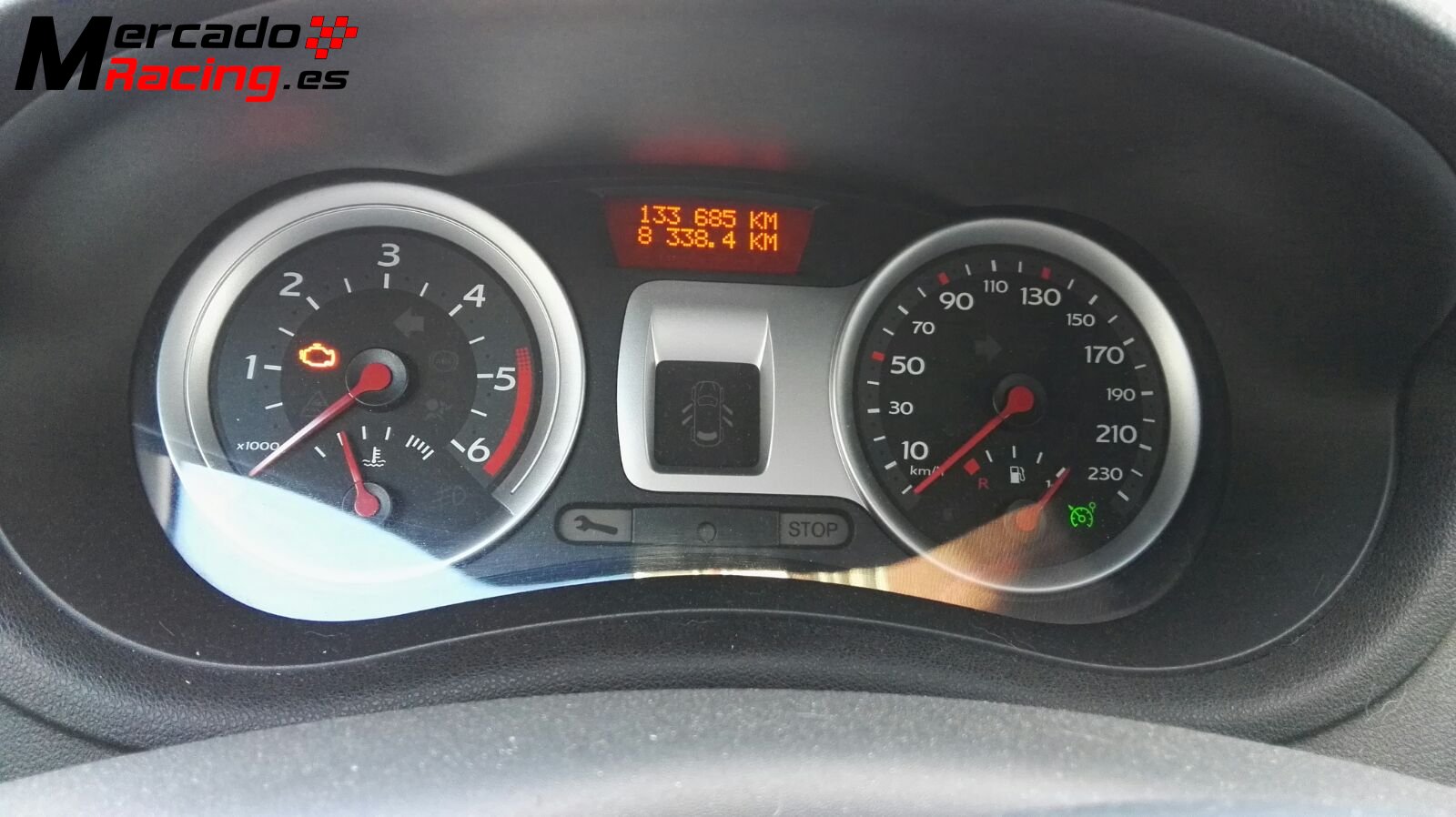 Se vende renault clio iii 85 cv