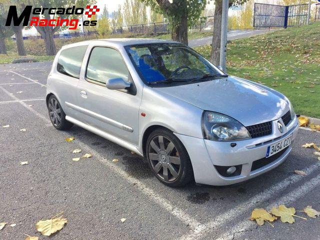 Clio sport 182 kit racing 4100 euros !!!!