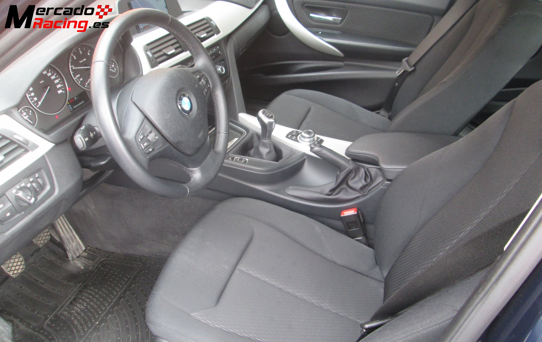 Bmw serie 3 modelo 318d 143cv,año 2013,impecable,,