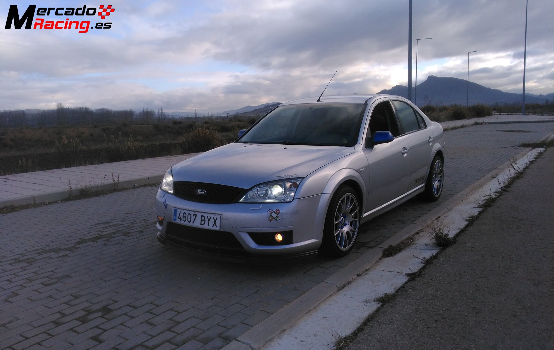 Ford mondeo st220 6500e