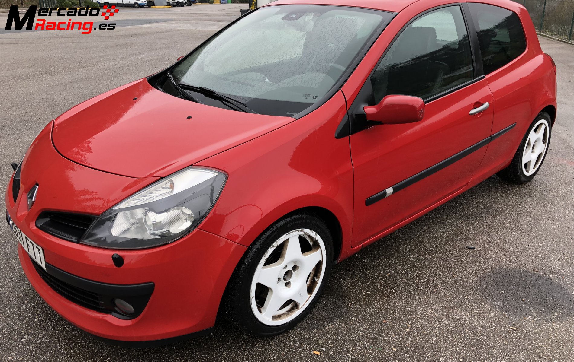 Renault clio 2.0 16v 140cv “2.500€”