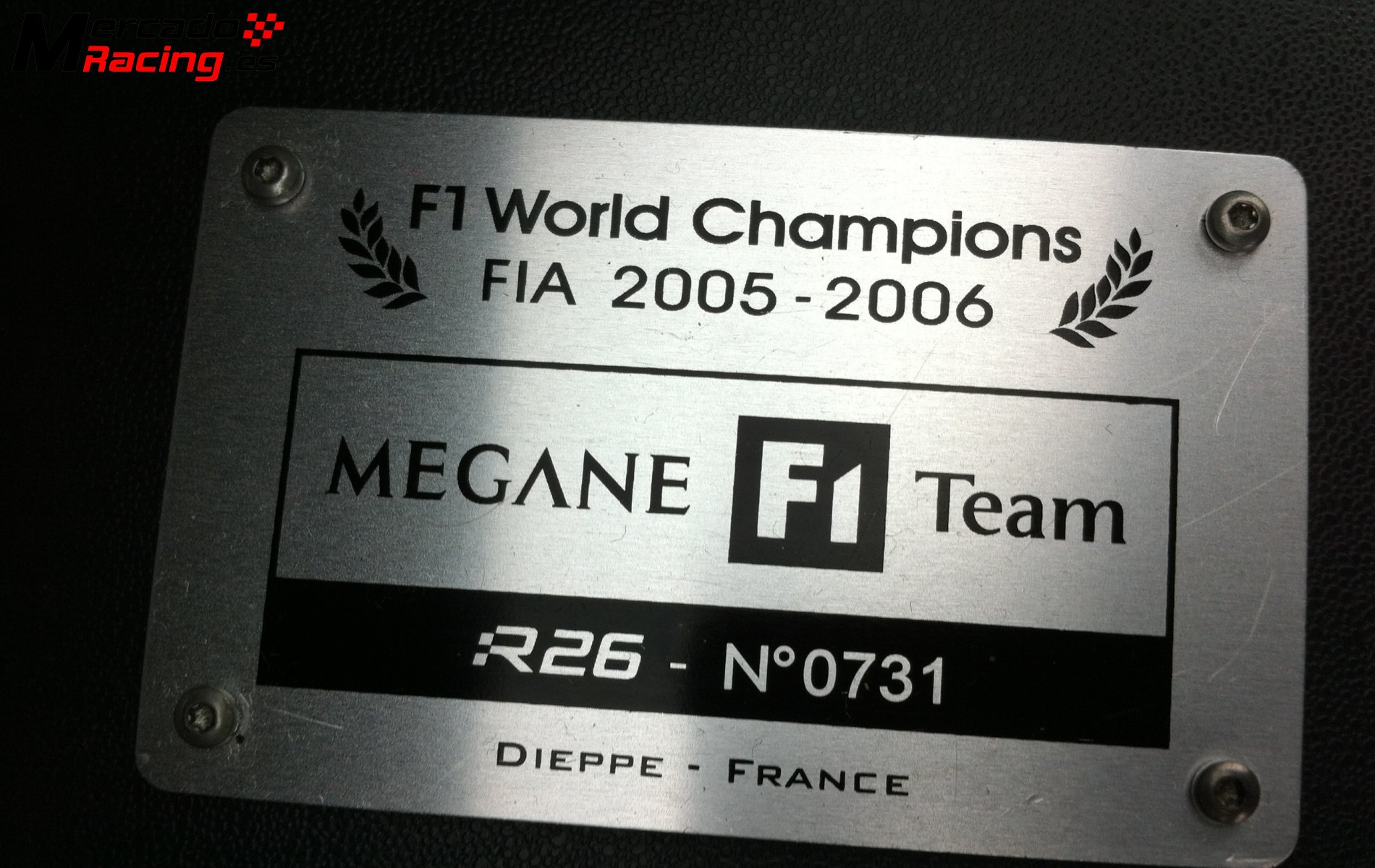 Renault megane sport f1 team r26