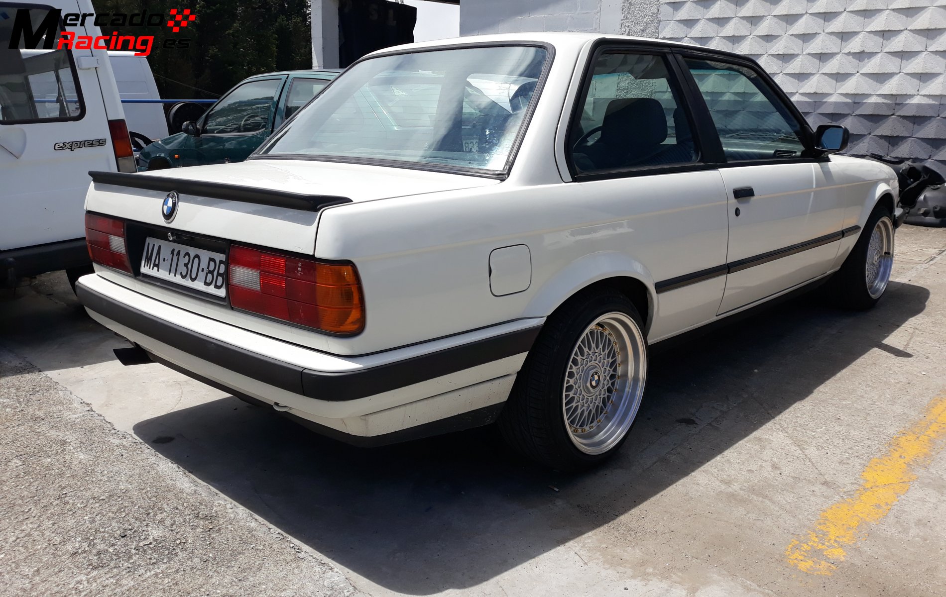 Bmw 318 is e30