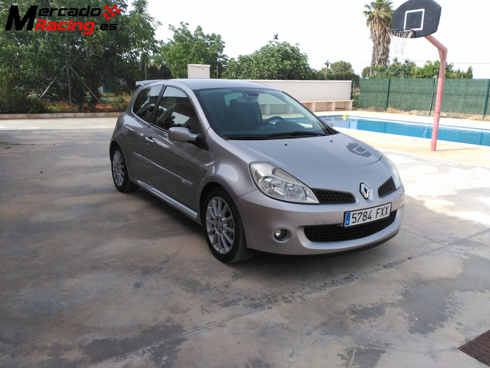 Renault clio sport