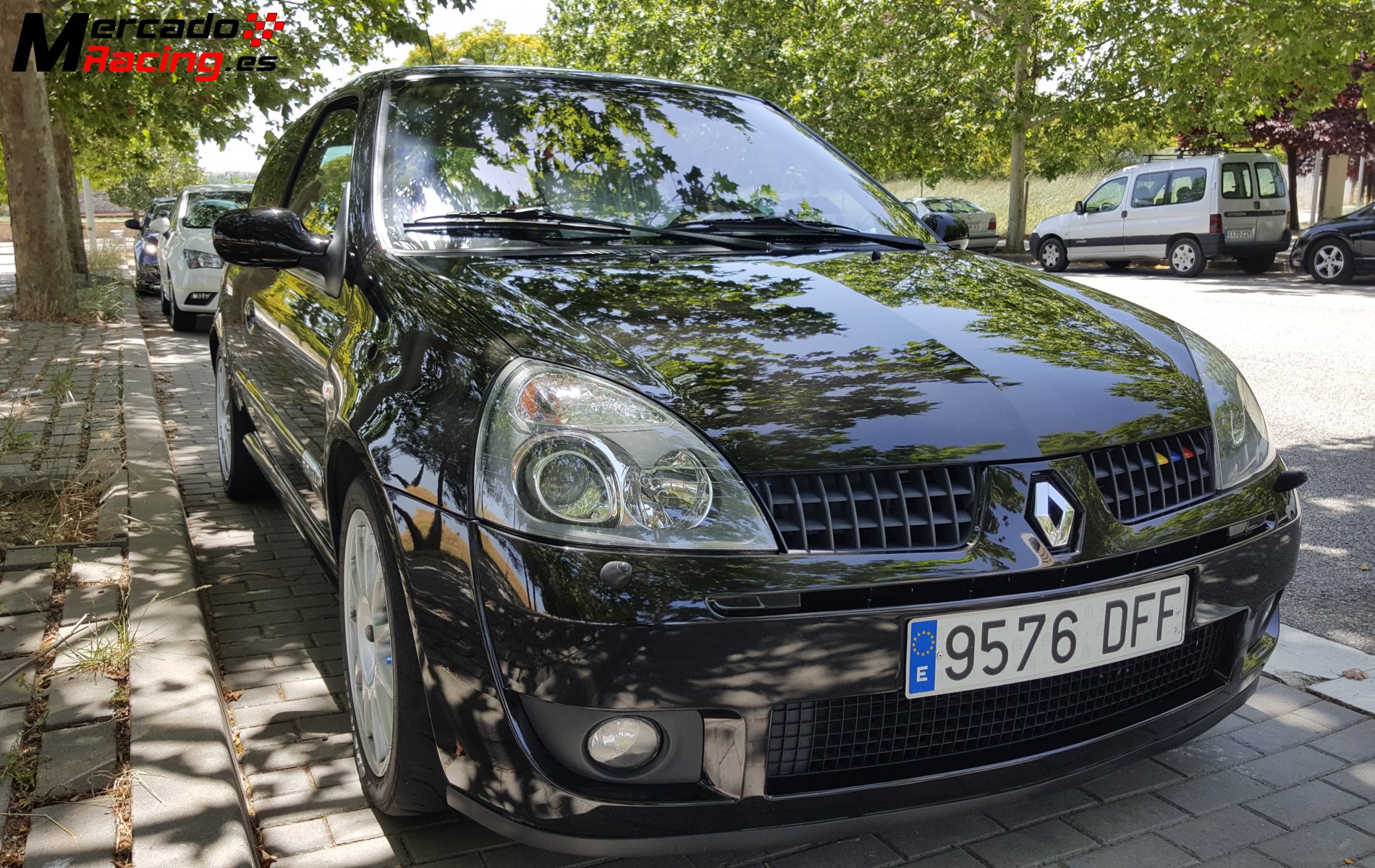 Se vende clio sport 182