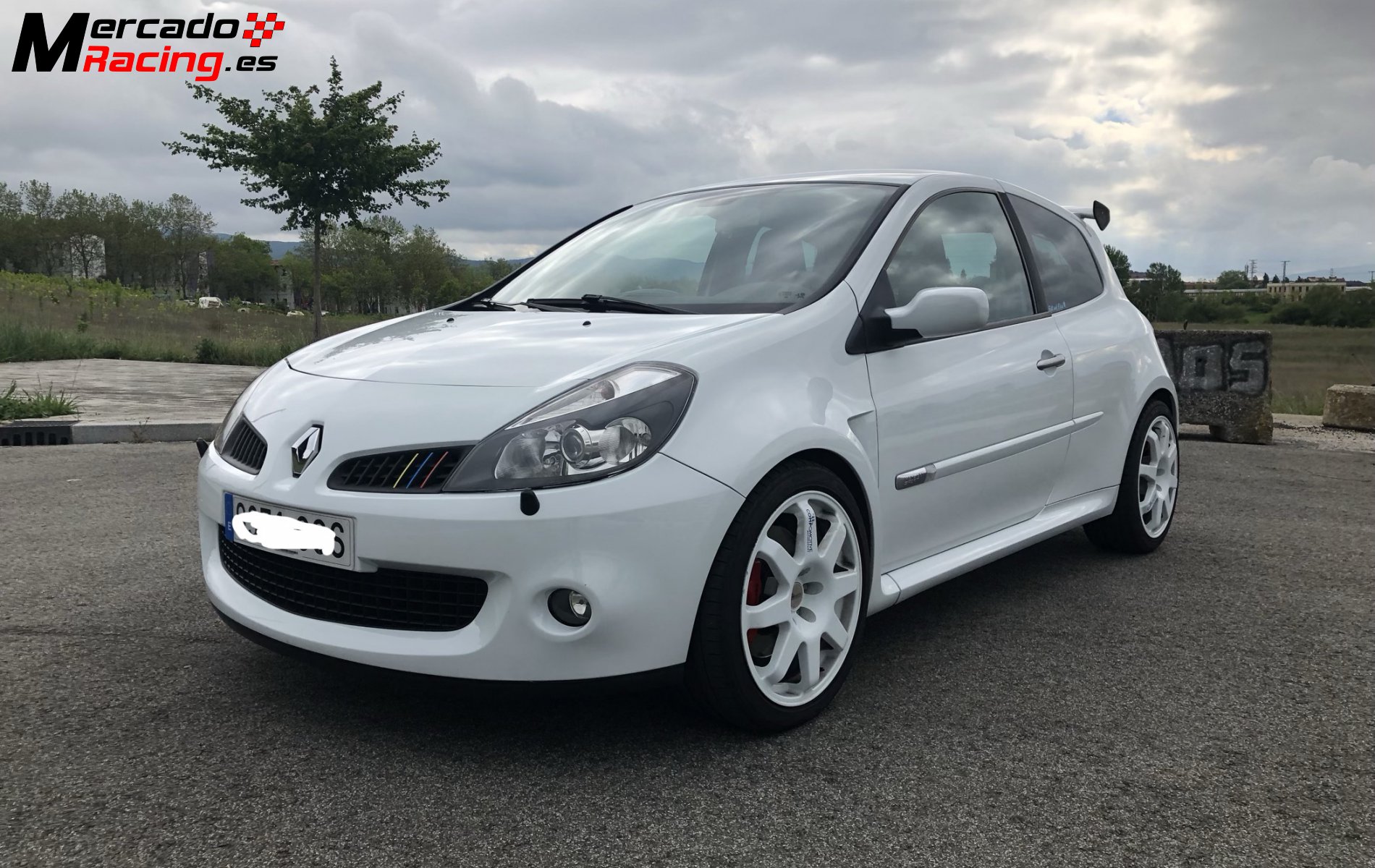 Clio sport f1 team r27