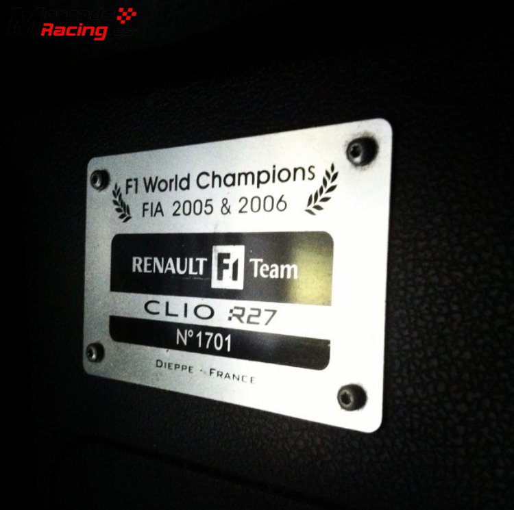 Clio sport f1 team r27