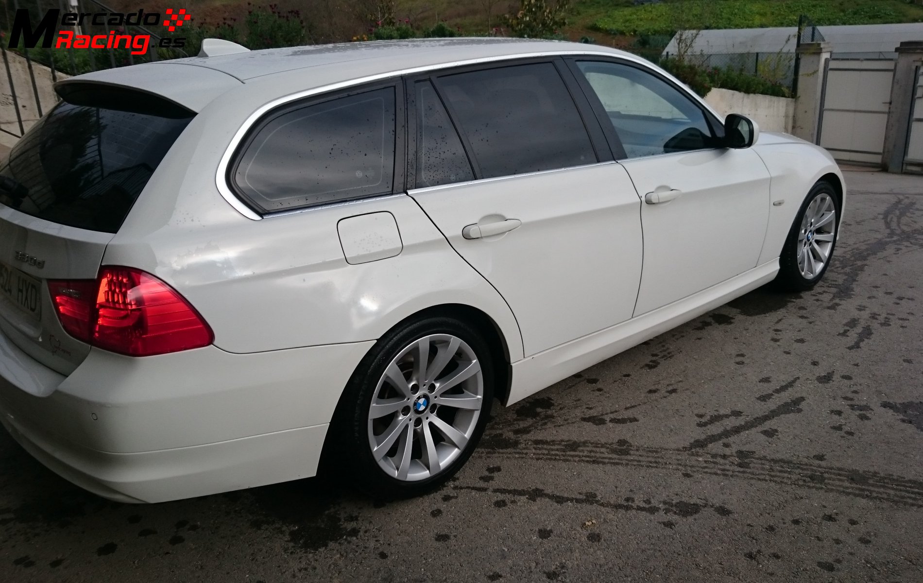 Se vende bmw e91 330d