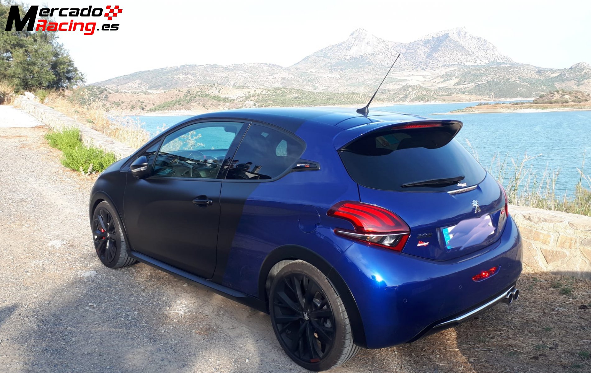 Peugeot 208 by