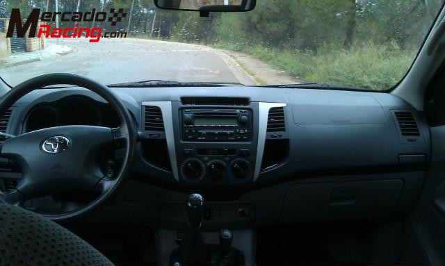 Toyota hilux 3.0d-4d cb.doble vxl