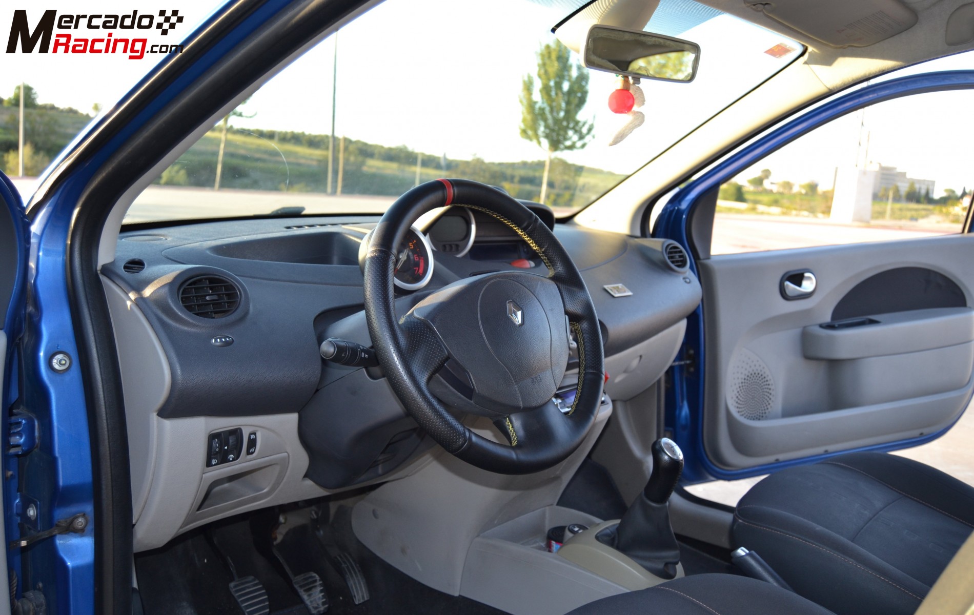 Renault twingo gt