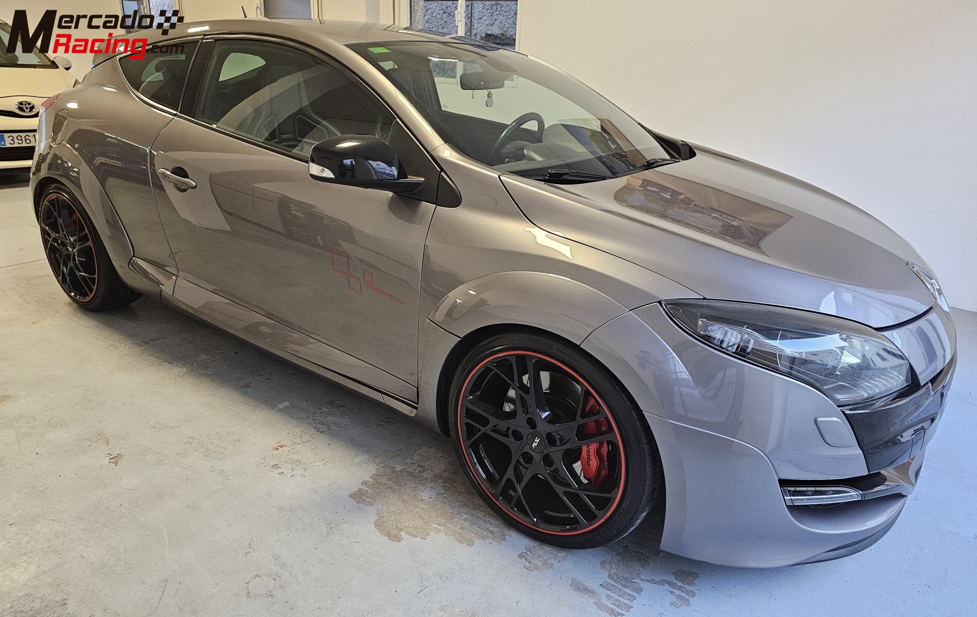 Renault megane rs trophy