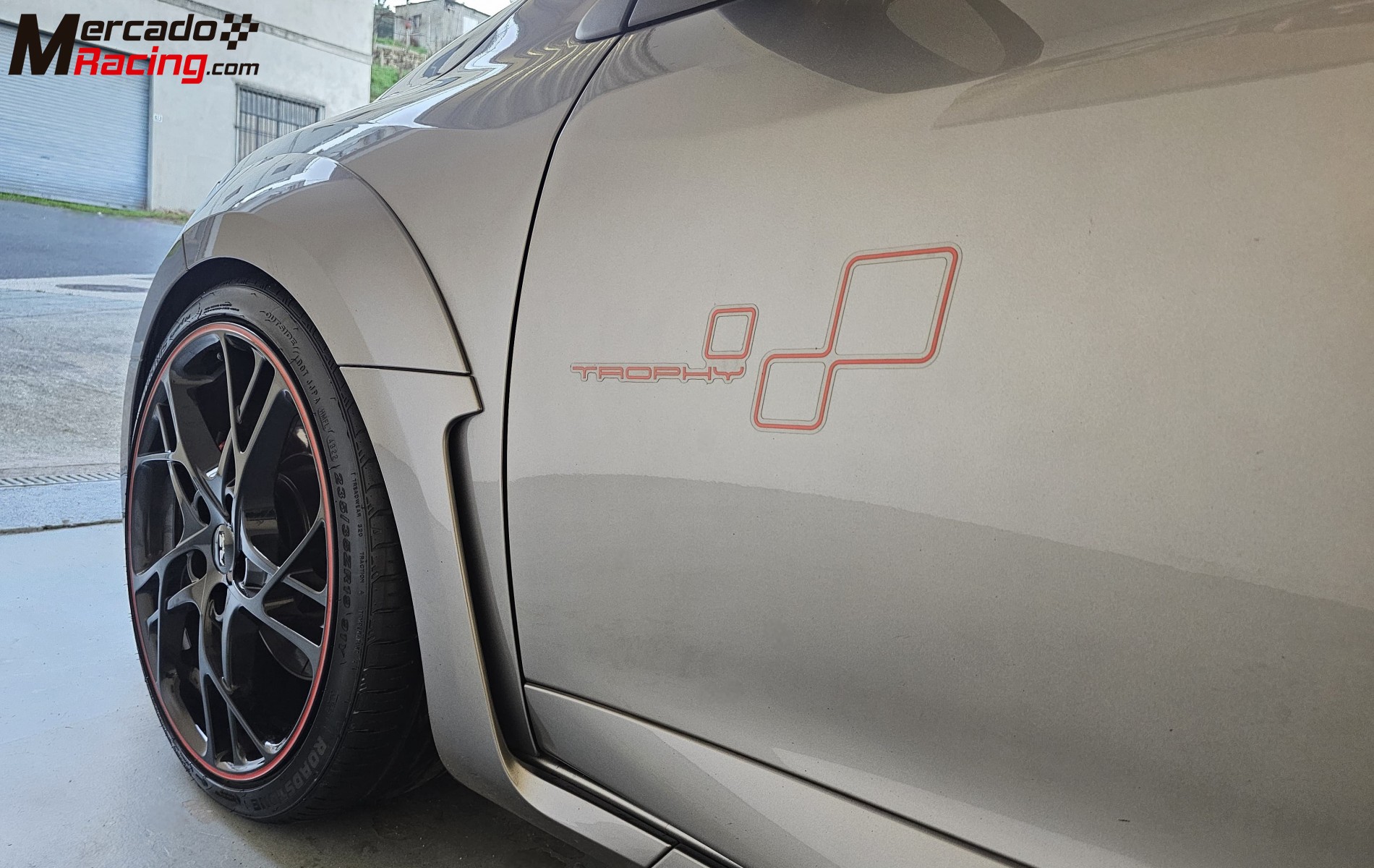 Renault megane rs trophy