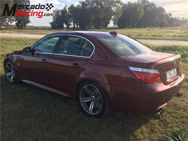 Bmw m5 rojo indianapolis con interior blanco. unico!!