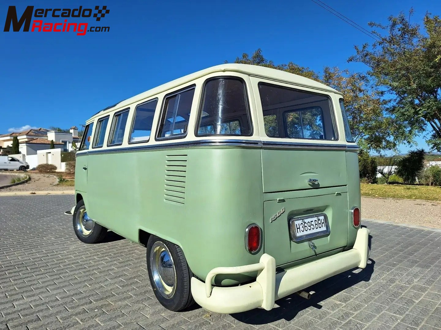 Volkswagen t1 kombi samba split window 19