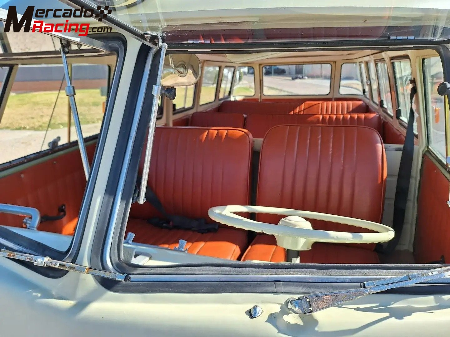 Volkswagen t1 kombi samba split window 19