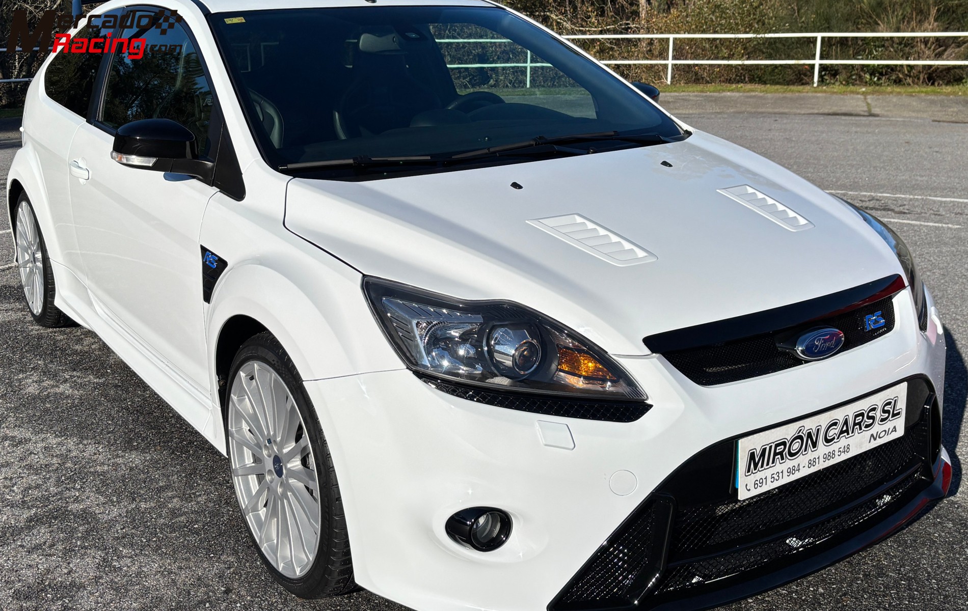Ford focus mk2 rs 2.5 turbo 305 c.v.