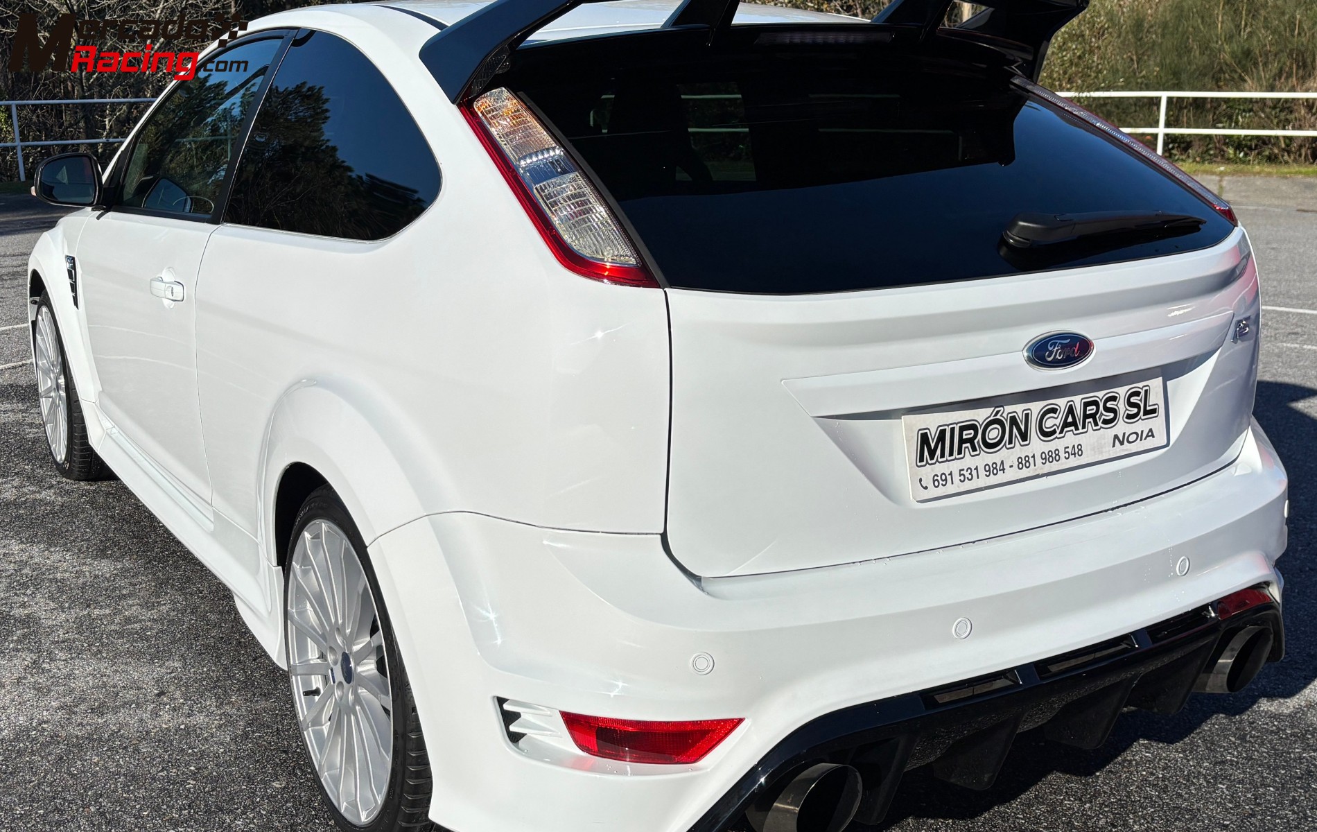 Ford focus mk2 rs 2.5 turbo 305 c.v.