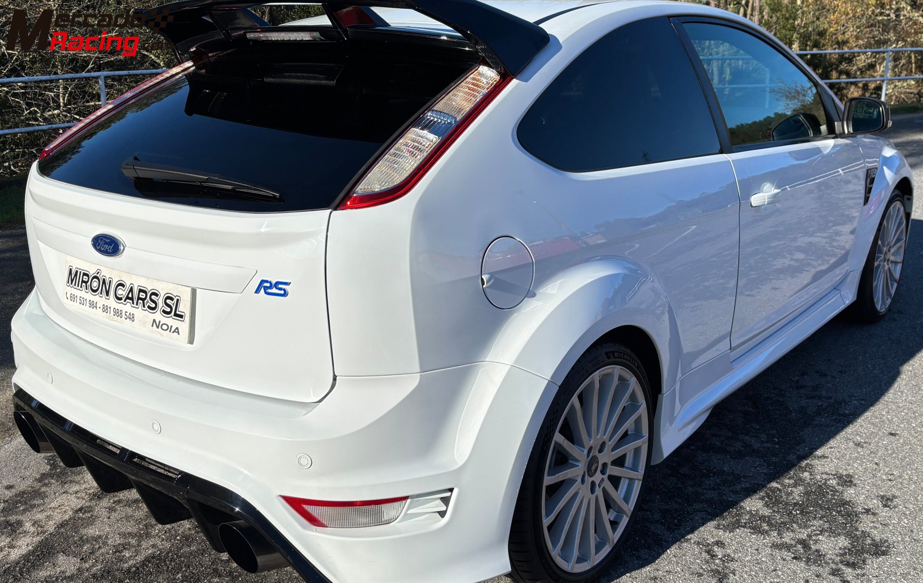 Ford focus mk2 rs 2.5 turbo 305 c.v.