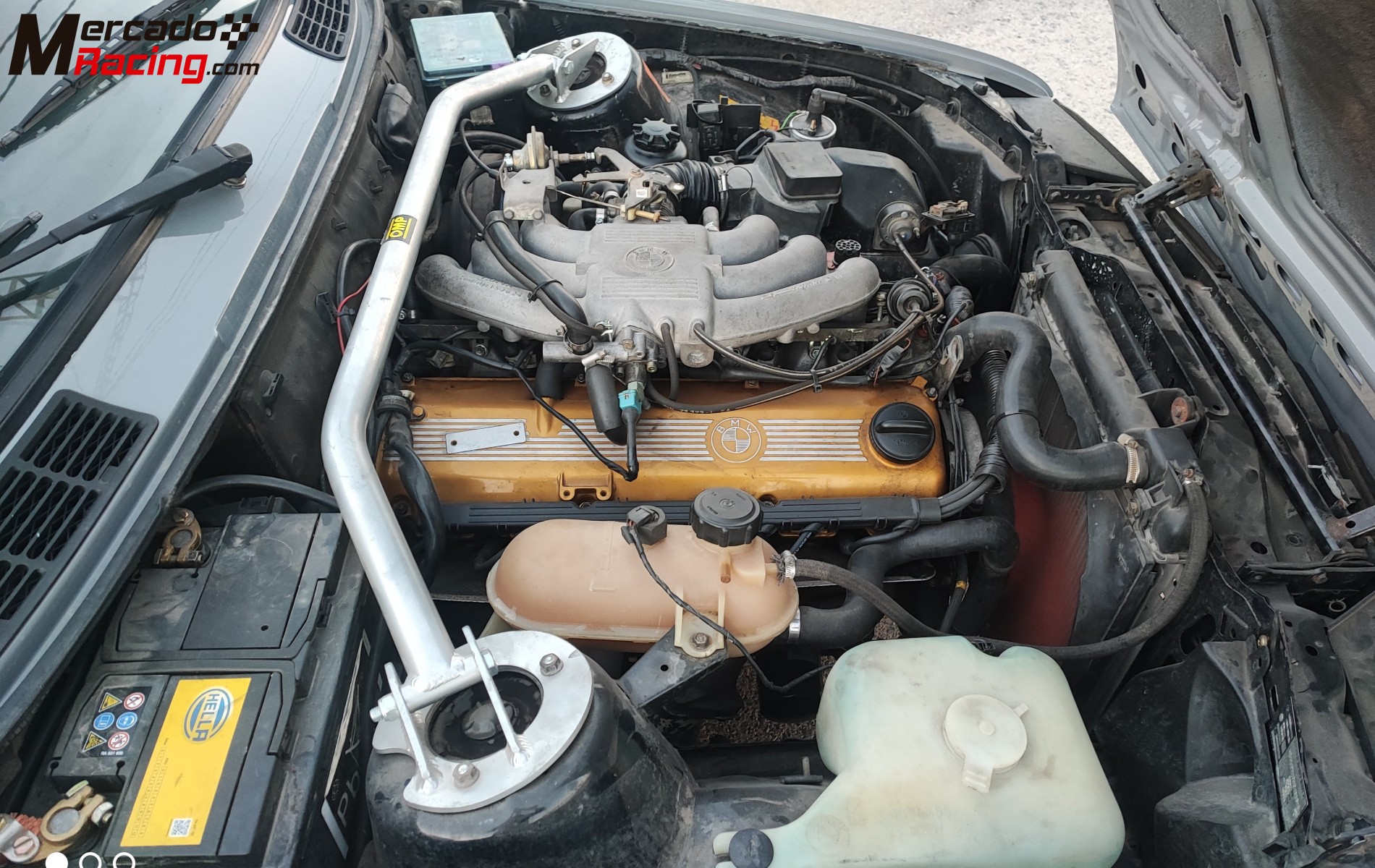 Bmw e30  323i coupé m3