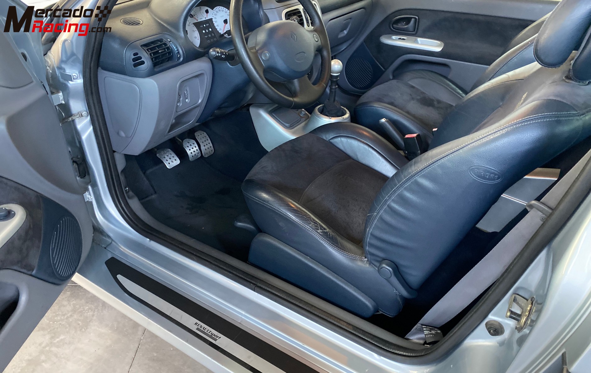 Renault clio v6 fase 1