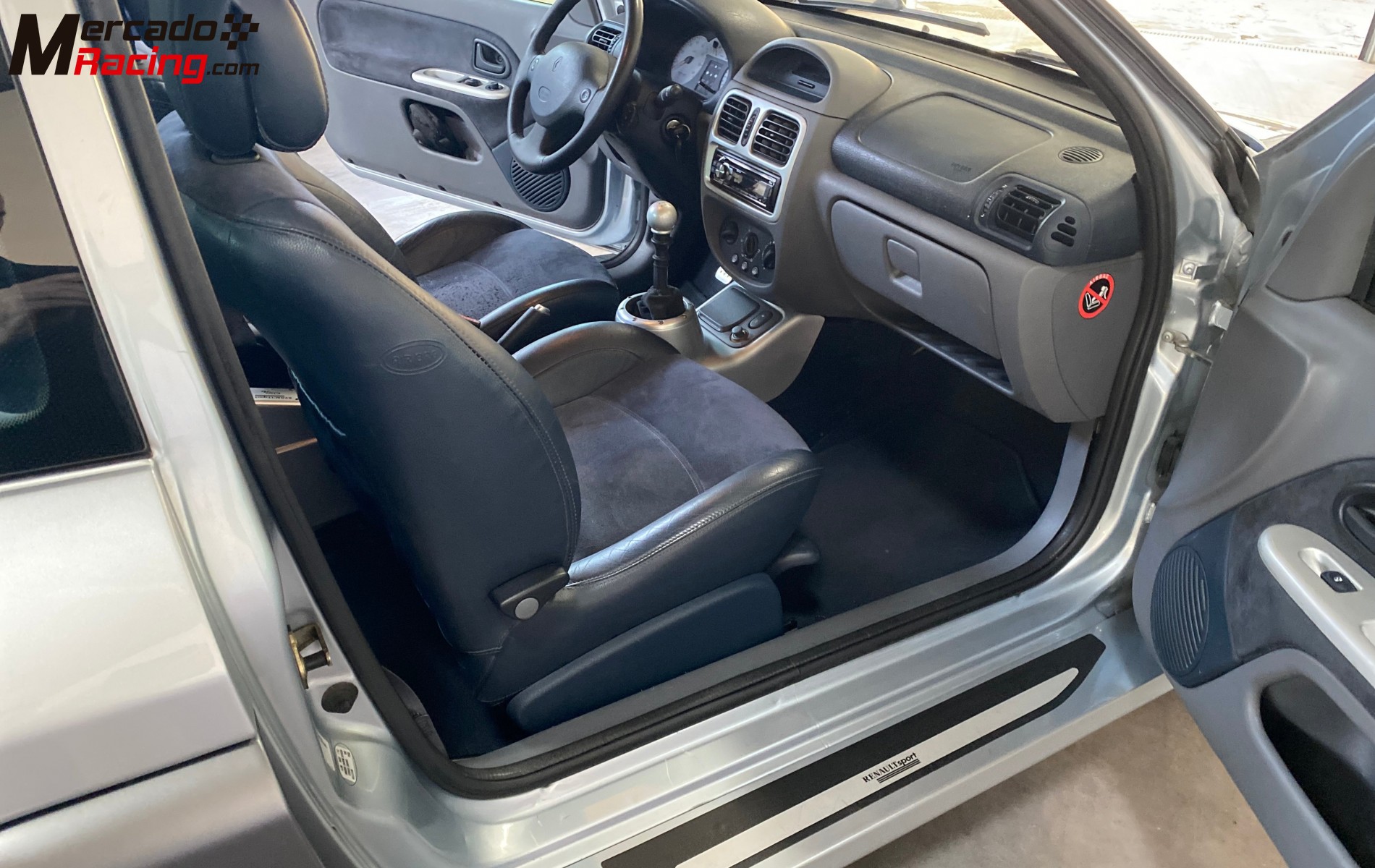 Renault clio v6 fase 1