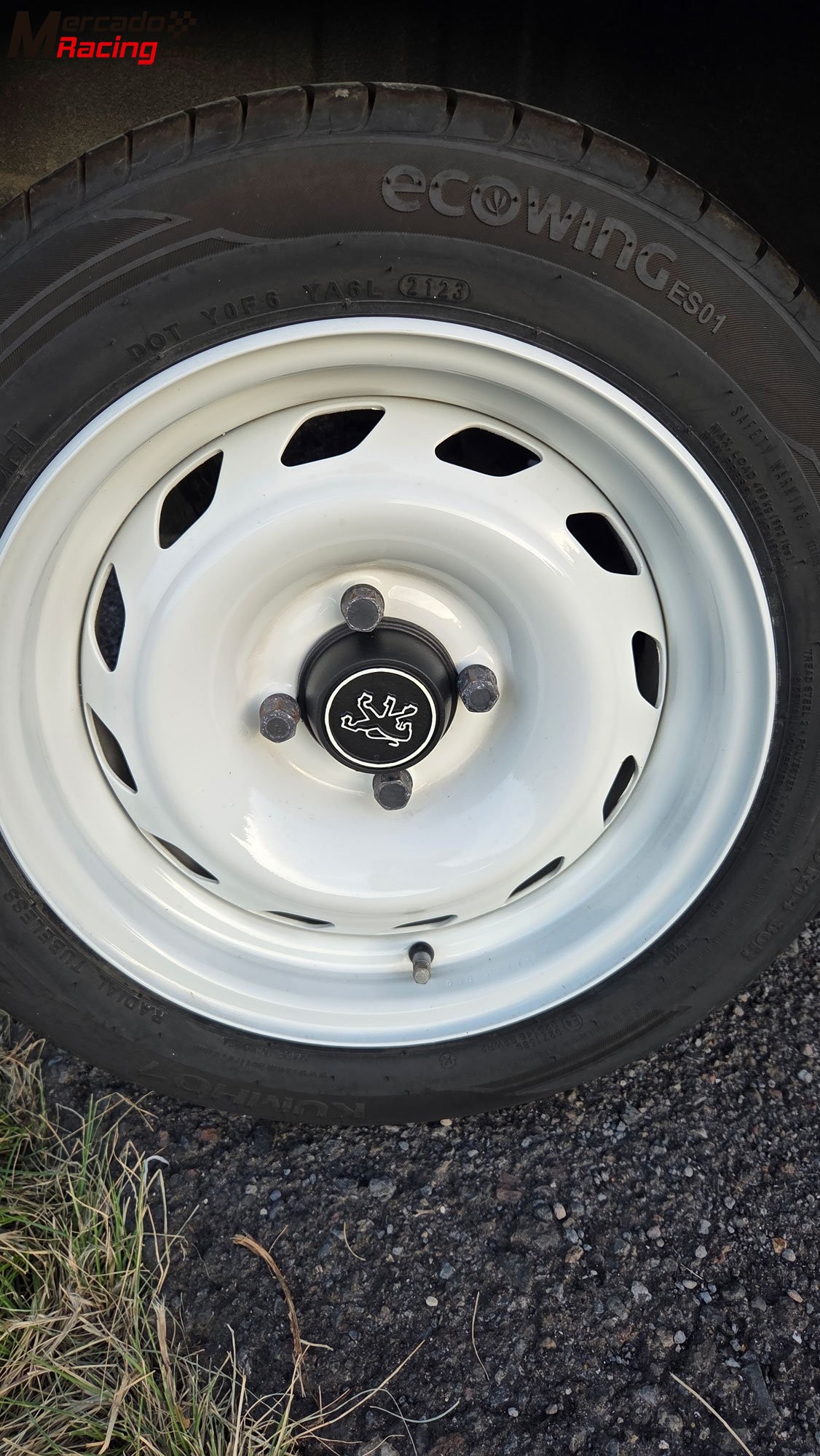 Peugeot 106 1.3 rallye y lote de repuestos