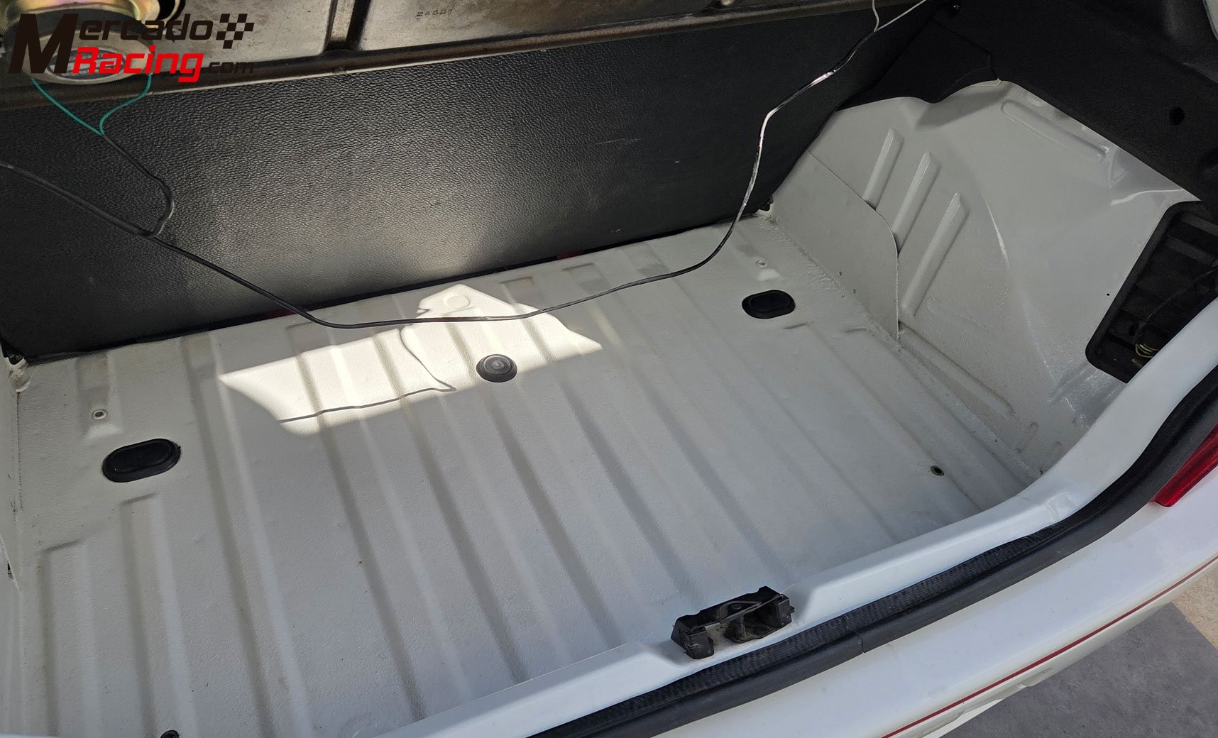 Peugeot 106 1.3 rallye y lote de repuestos