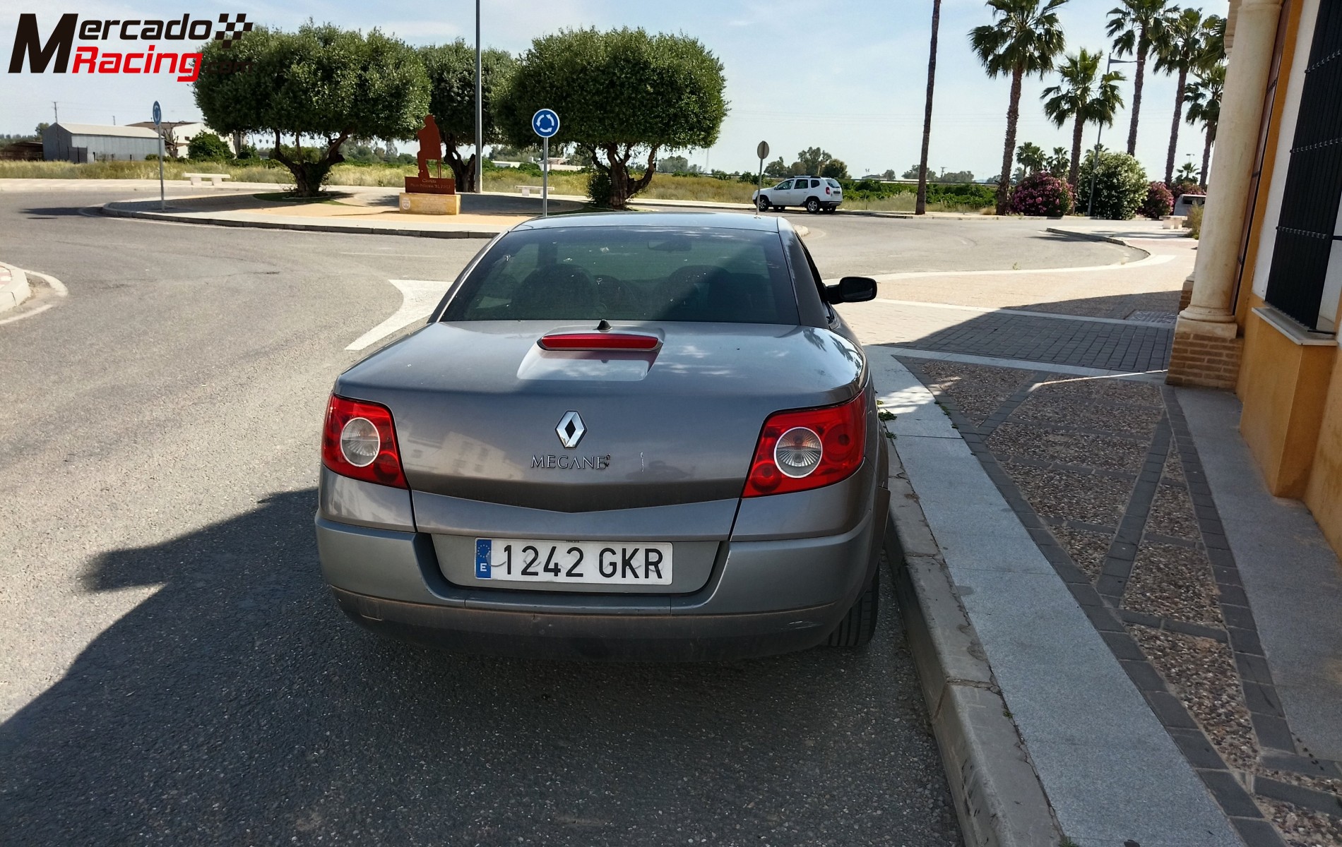 Megane cc 1.6i 2009 1500€