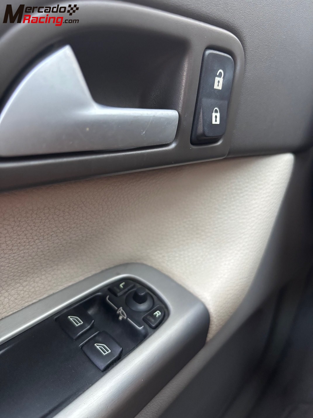 Volvo c30 t5 220cv manual