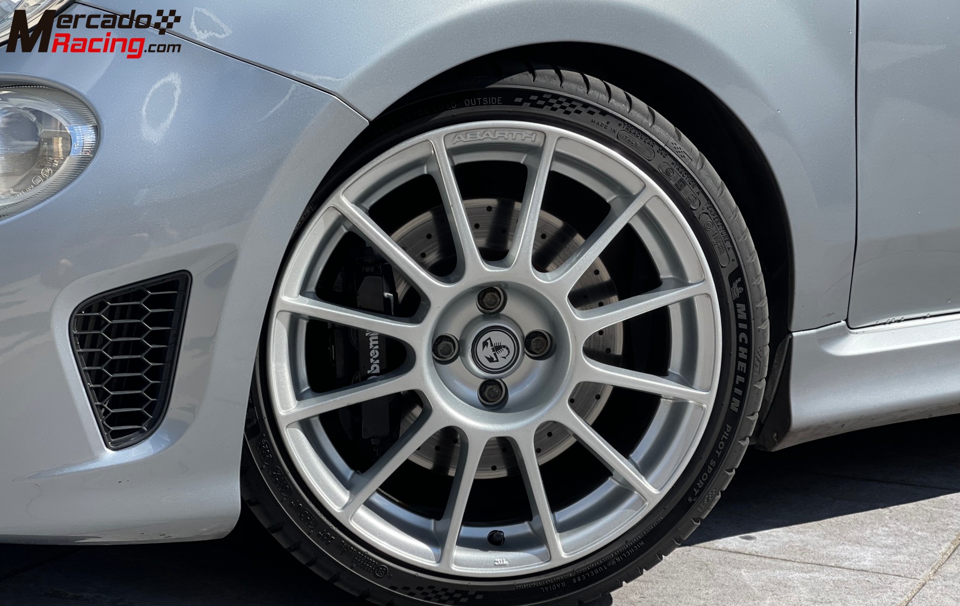 Abarth 695 rivale
