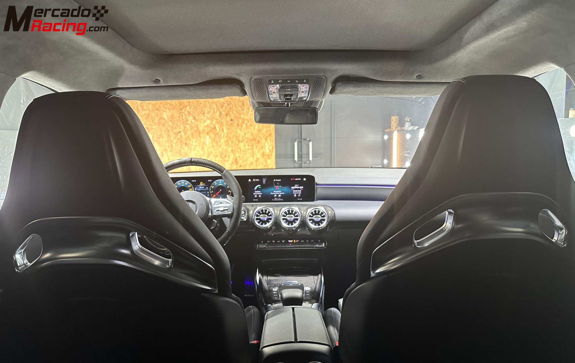 Mercedes benz a45s amg