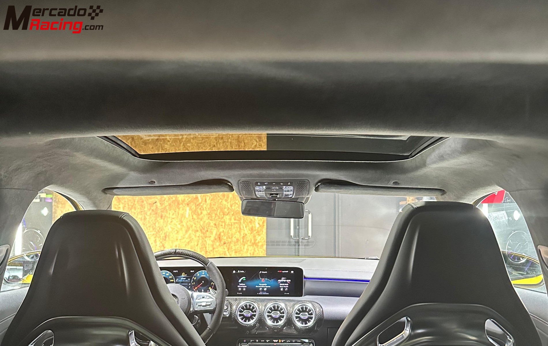 Mercedes benz a45s amg