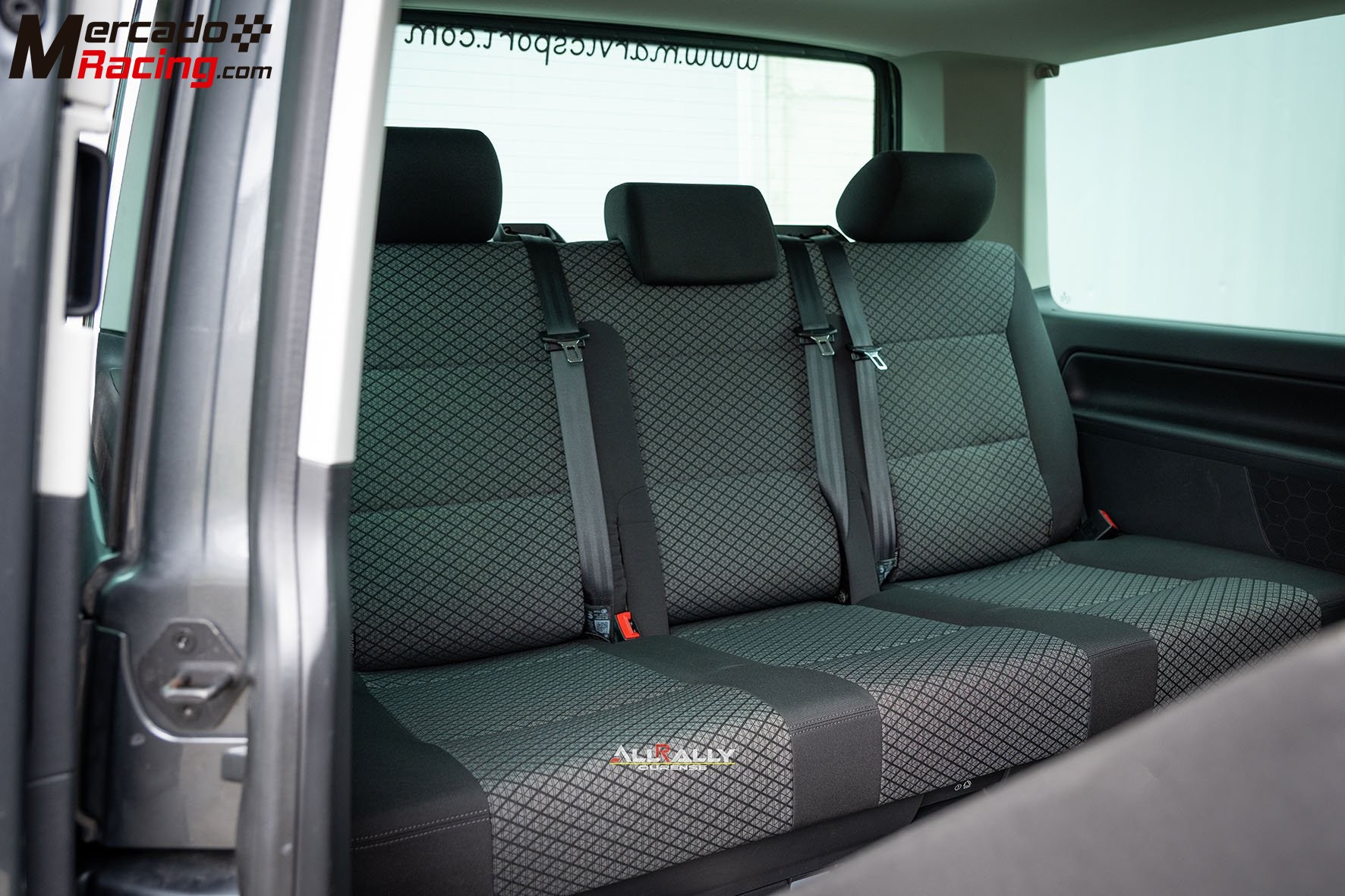Volskwagen multivan 2021  2.0 tdi de 150 cv dsg