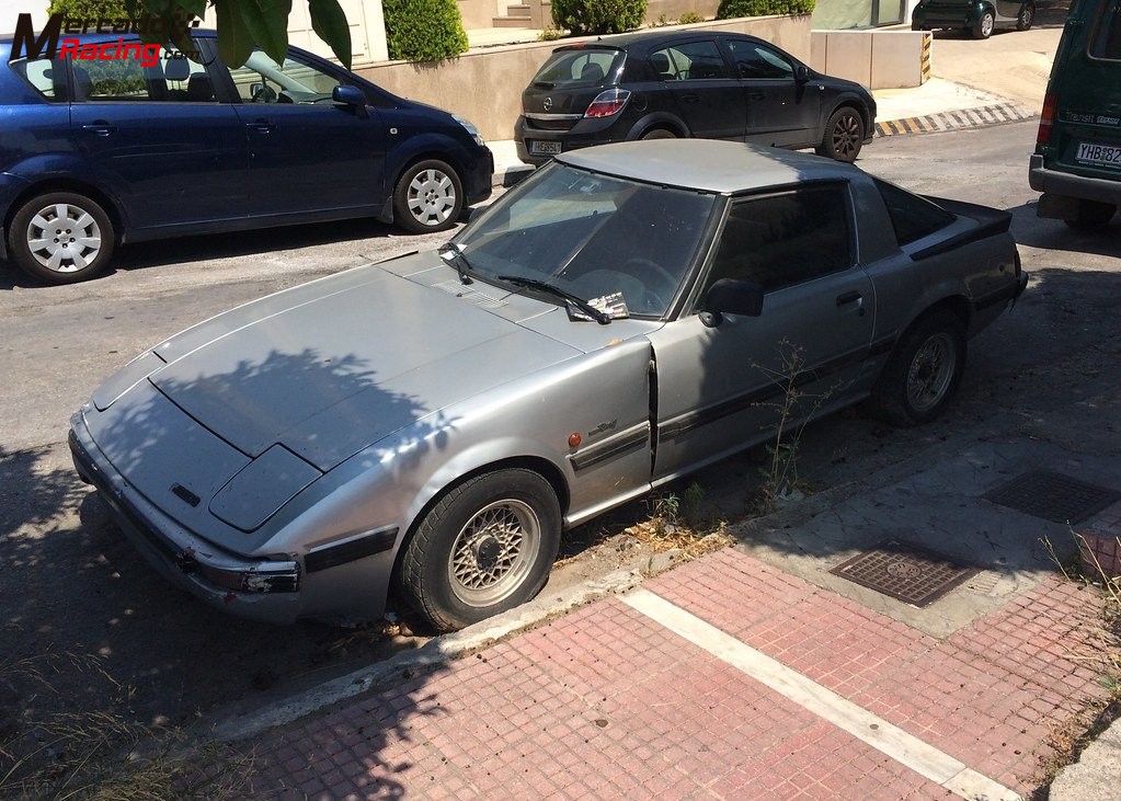 Busco mazda rx7 fb