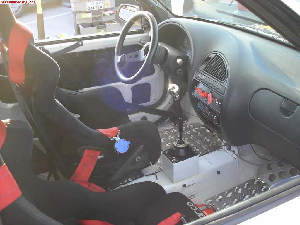 Vendo citroen saxo gr.n  con muchos repuestos