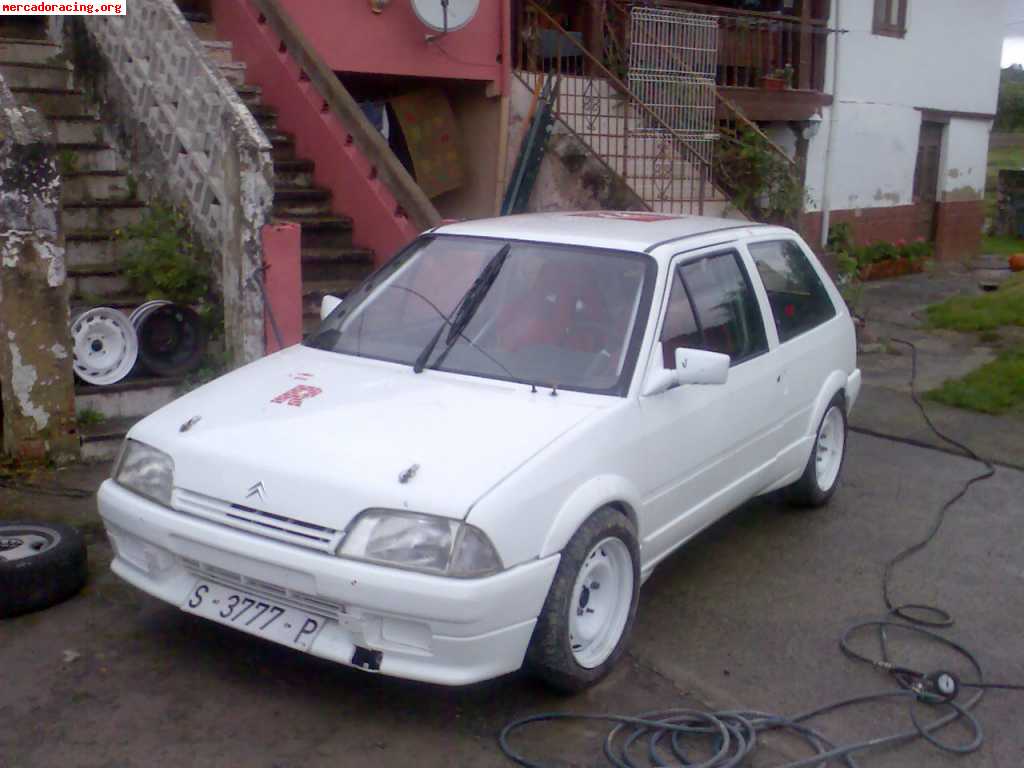 Se vende ax sport 1600