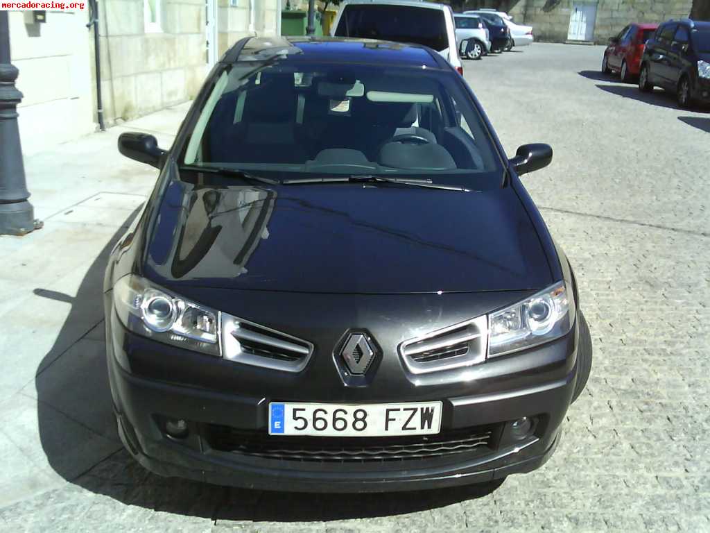 Se vende o cambia renault megane gt