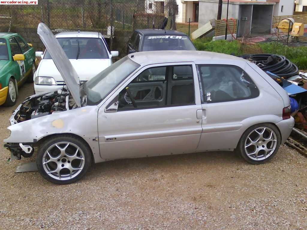 Vendo citroen saxo 1.6 8v sin documentacion.