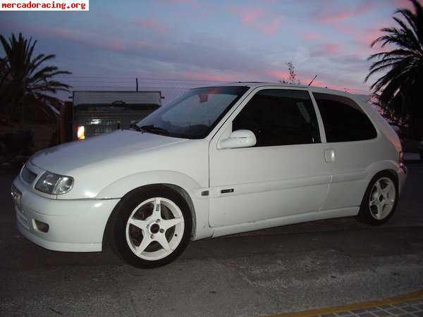 Se vende saxo vts