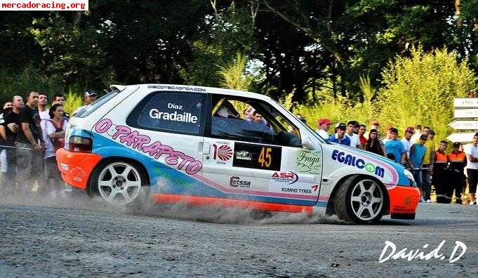 Se vende saxo de la copa